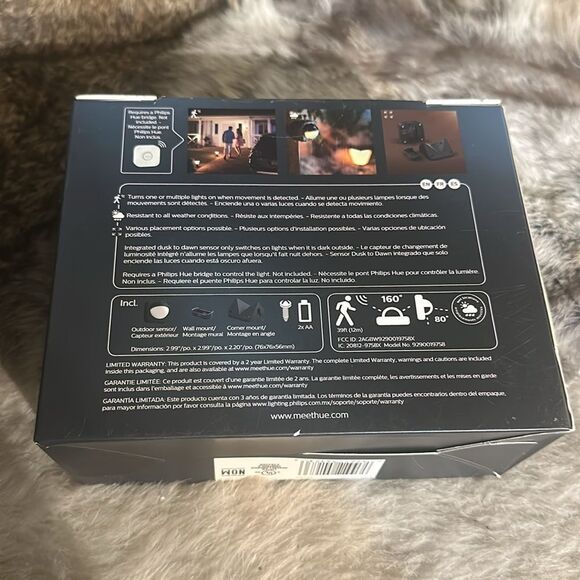 Philips Hue Outdoor Sensor NIB (3700) - Picture 2 of 2